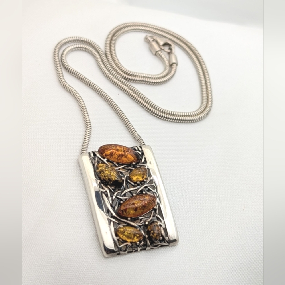 Elegant Sterling Silver Amber Necklace